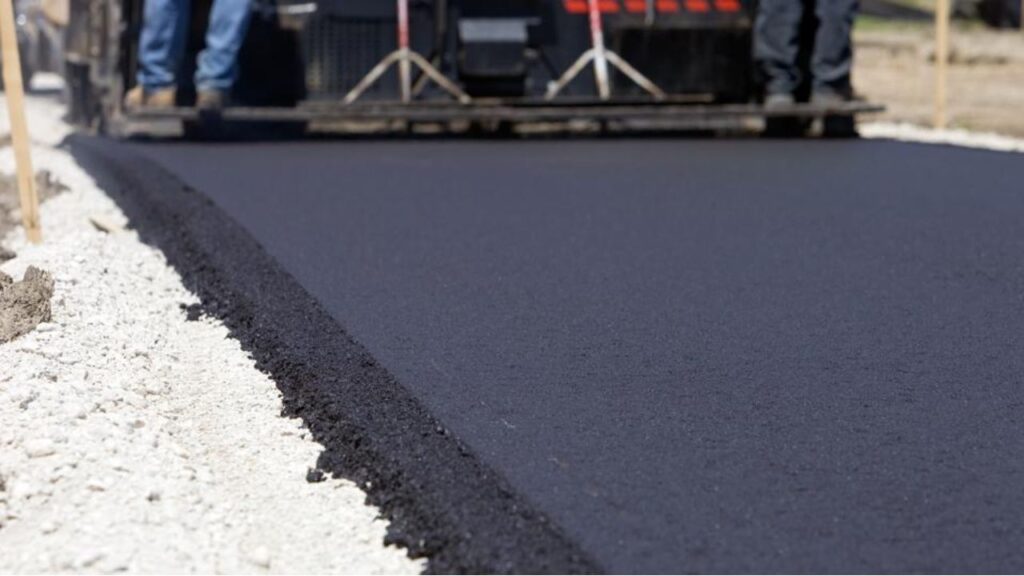 how much to pave driveway