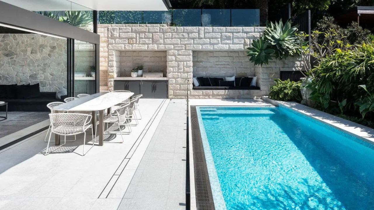 How Much Pool Pavers Costs? Pavers Experts