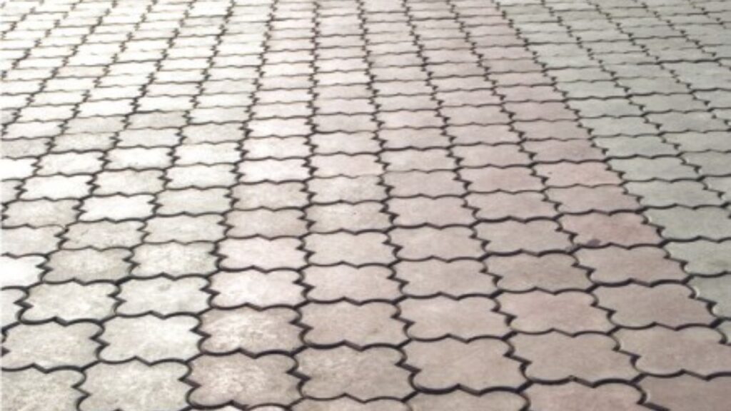 interlock cost per square foot