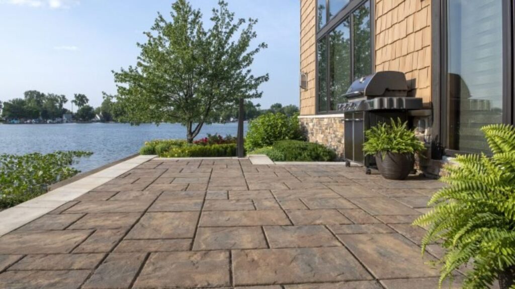 interlock cost per square foot