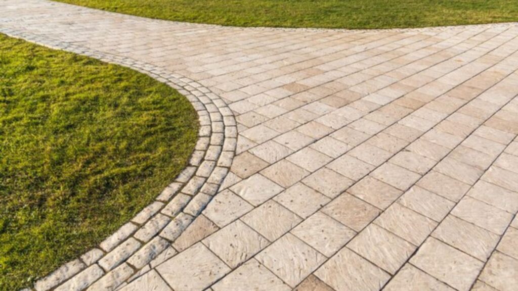 How Much Does It Cost To Install Paver Walkway? Pavers Experts