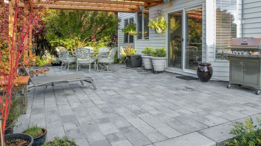 Customizing Your Paver Installationa